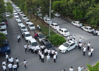 Advierte Imoveqroo a los taxistas que comentan actos de agresión