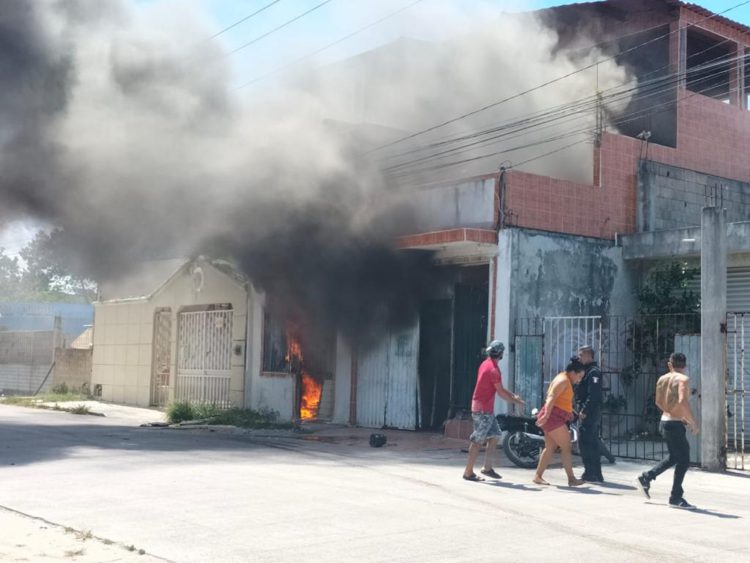 “Se los va a cargar la chin…” Amenazan sujetos al incendiar el bar “El Dicho” en Cancún